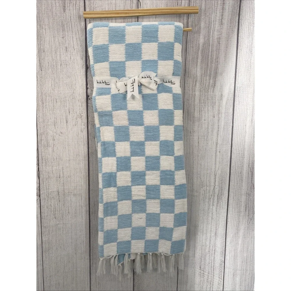Nicole Miller Throw Blanket 50x70 Light Blue White Chenille Checkered Fringe